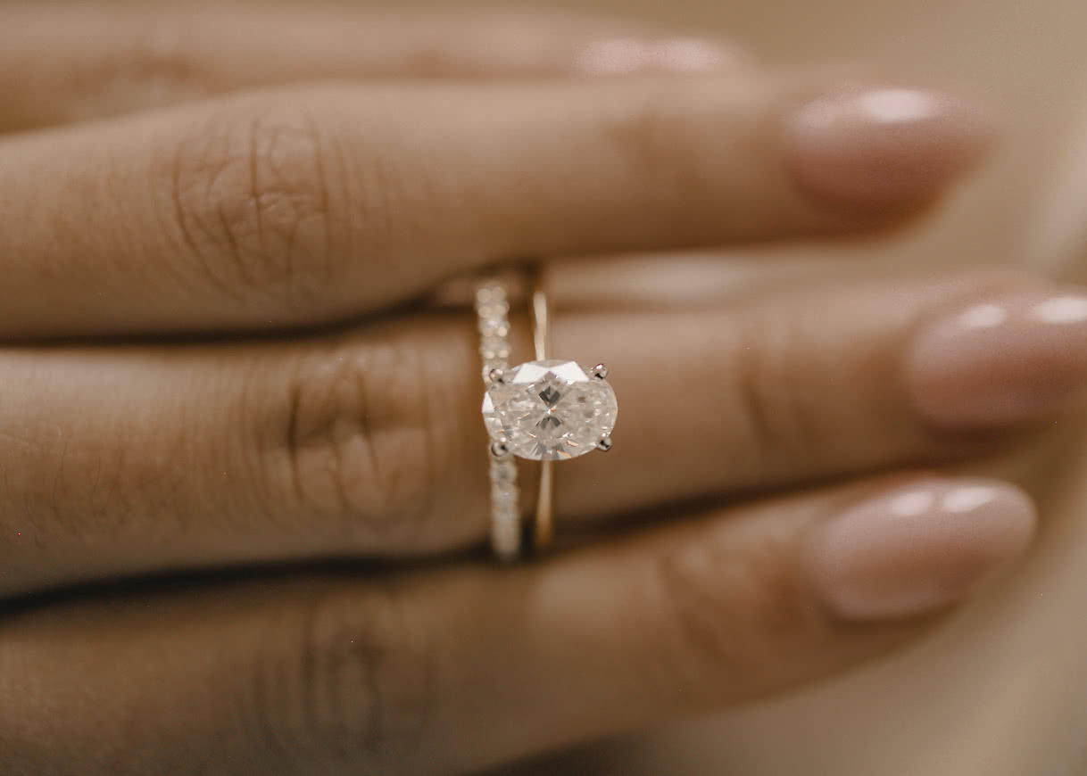 Celine | Forlovelsesring Med Fremtrædende Diamant | VANBRUUN