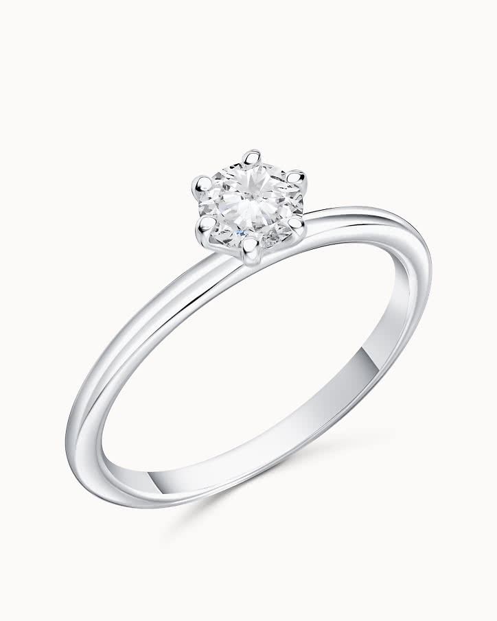Solitaire engagement ring in 18K white gold & a lab-grown diamond from VANBRUUN