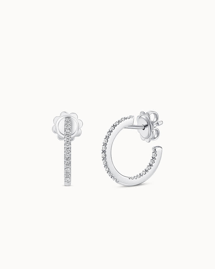 Round hoop earrings in 18K white gold with lab-grown diamonds